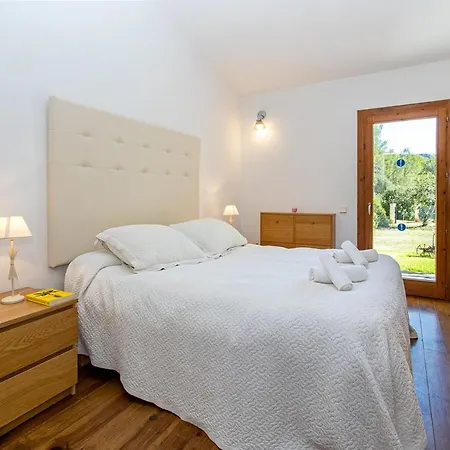 Willa Esplai By Select *