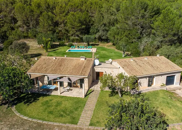 Willa Esplai By Select *